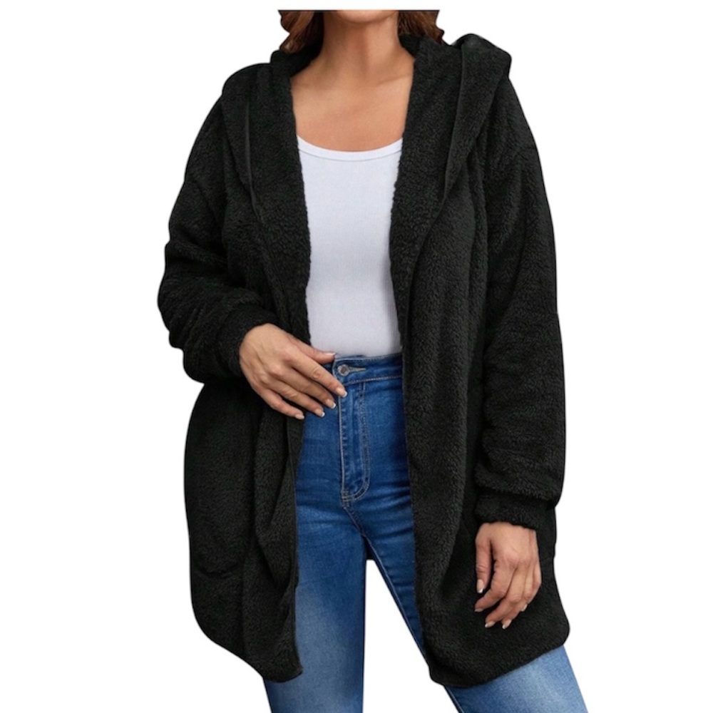 HEM & THREAD SWEATER